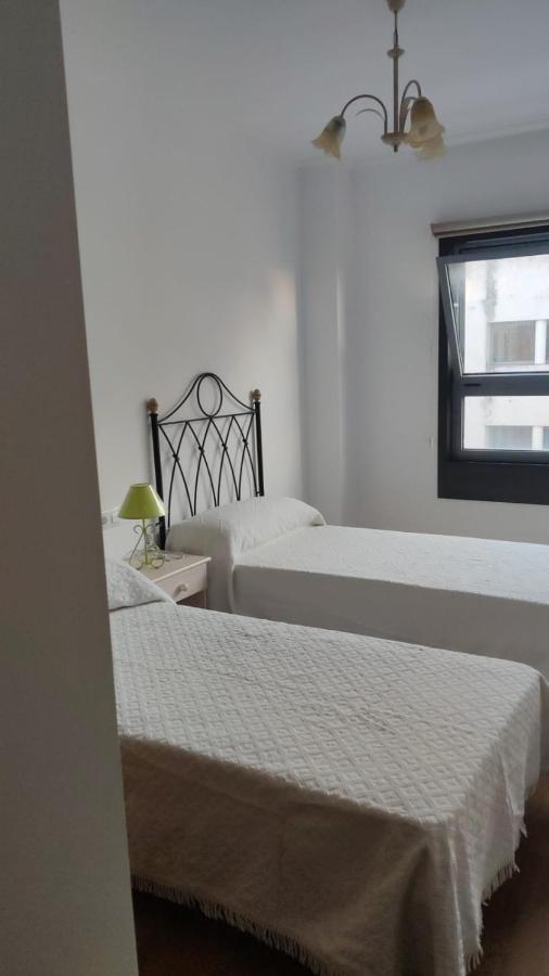 Estancia vacacional nogareda para 6 personas Bueu Bagian luar foto
